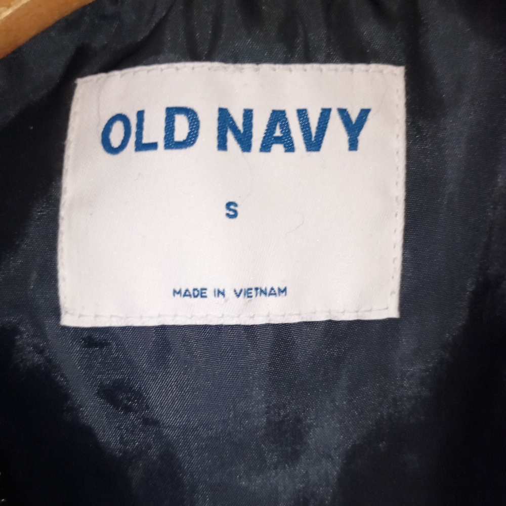 4/$25 Old Navy Herringbone Coat, S - Picture 5 of 6